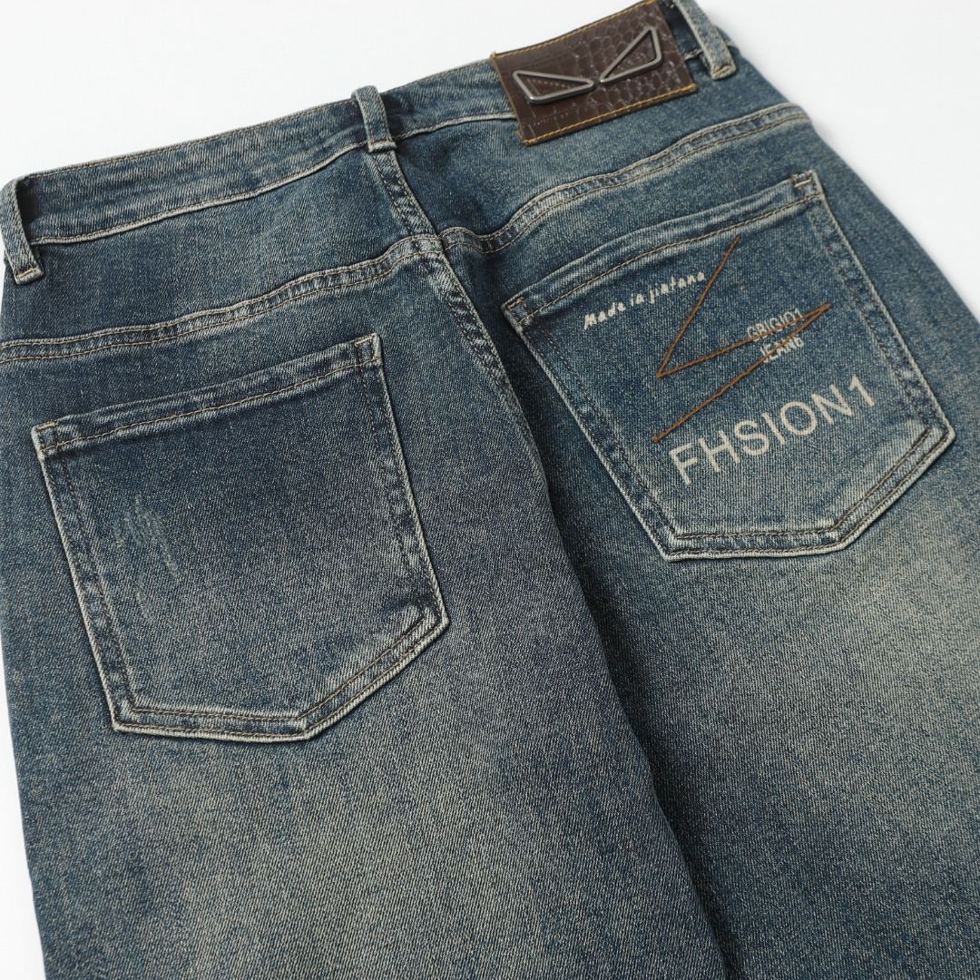 【FENDI  公式旗艦店】フェンディ ジーパン  ご好評に付き再入荷！ 241220