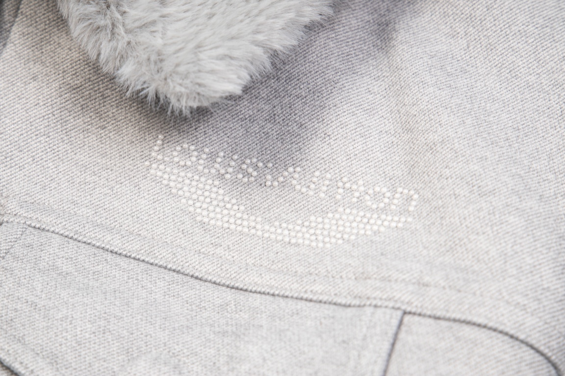 LV【LOUIS VUITTON 公式旗艦店】ルイヴィトン  ジャケット着 ご好評に付き再入荷！250106