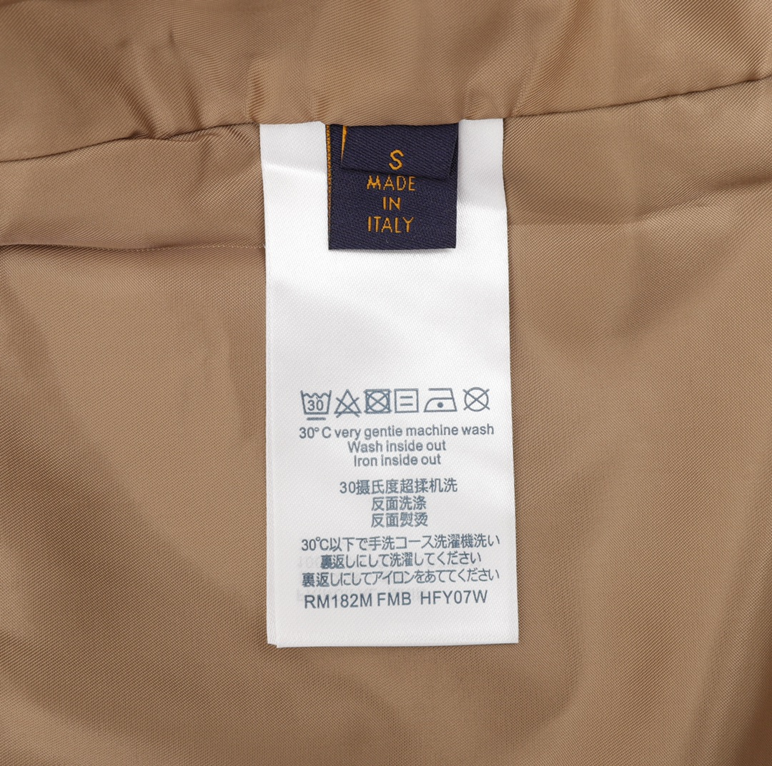 LV【LOUIS VUITTON  公式旗艦店】ルイヴィトン ジャケット着ご好評に付き再入荷！241223