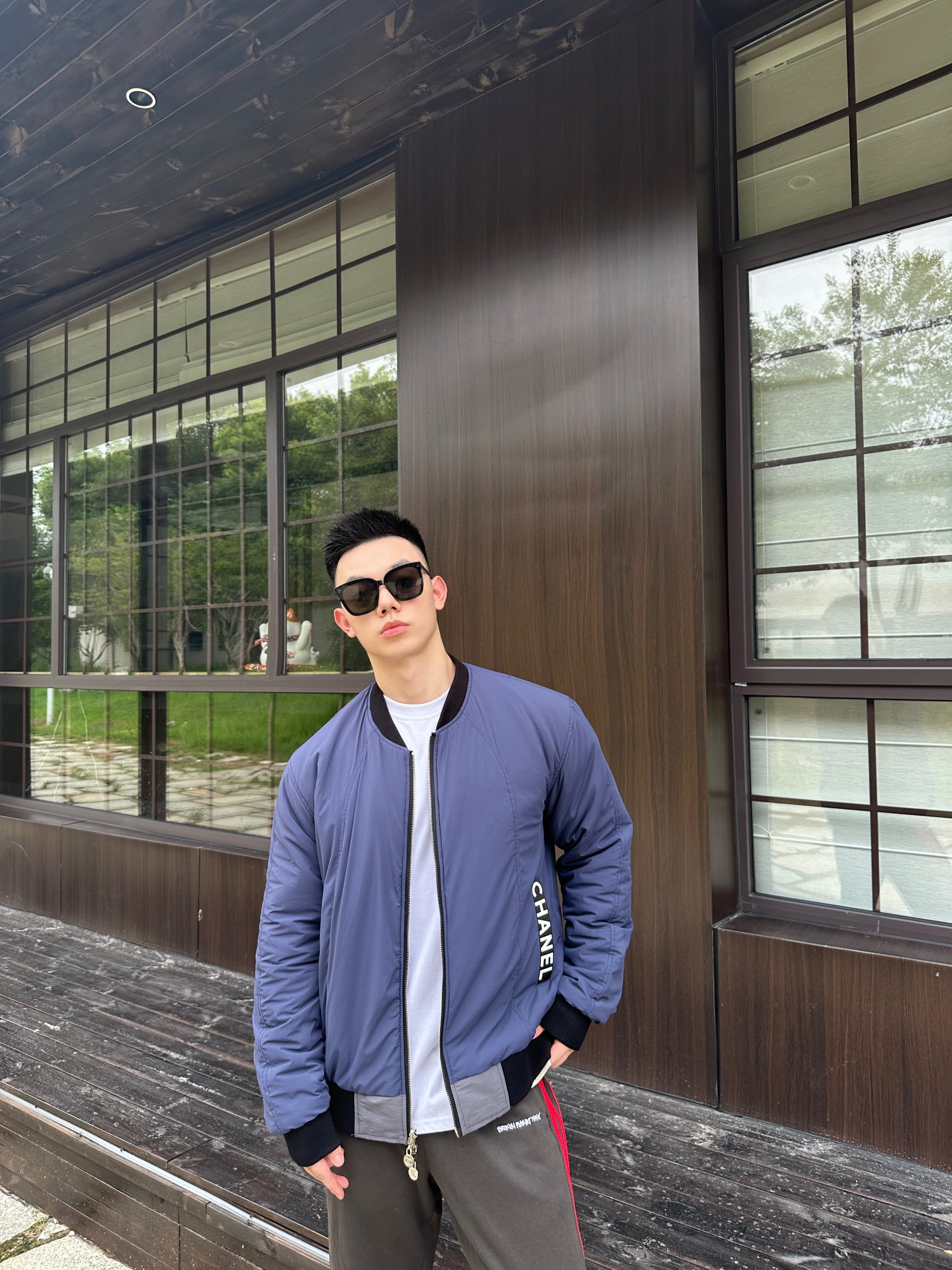 【CHANEL  公式旗艦店】シャネル   ジャケット着 好評に付き再入荷！241223