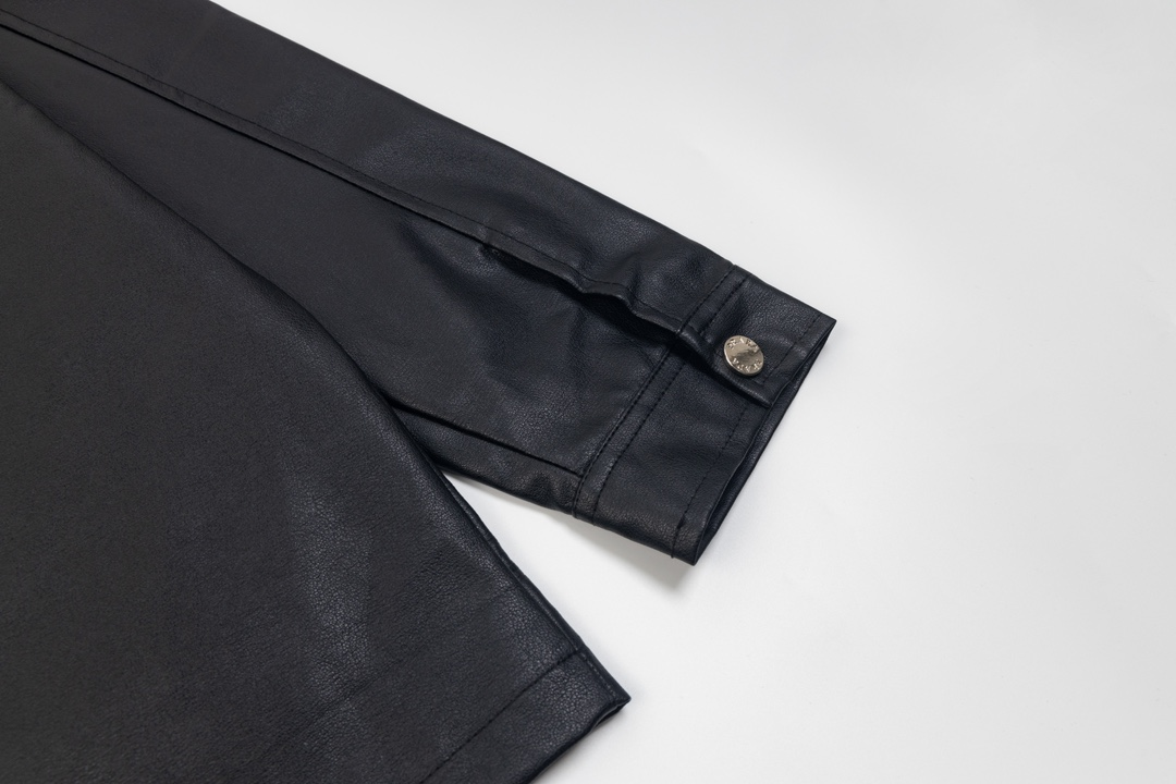 【PRADA  公式旗艦店】プラダ  ジャケット着 好評に付き再入荷 241224