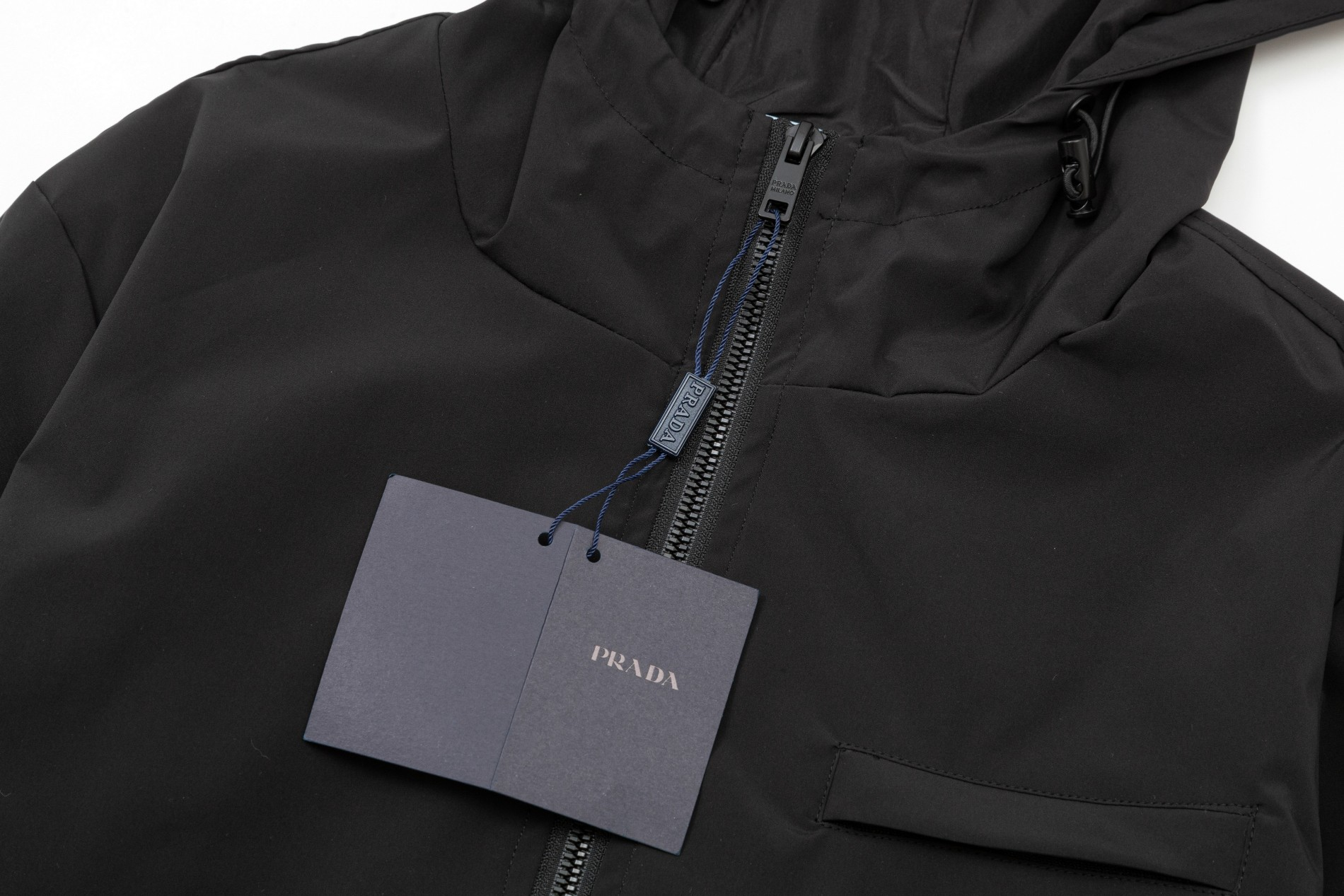 【PRADA  公式旗艦店】プラダ  ジャケット着 好評に付き再入荷 241224