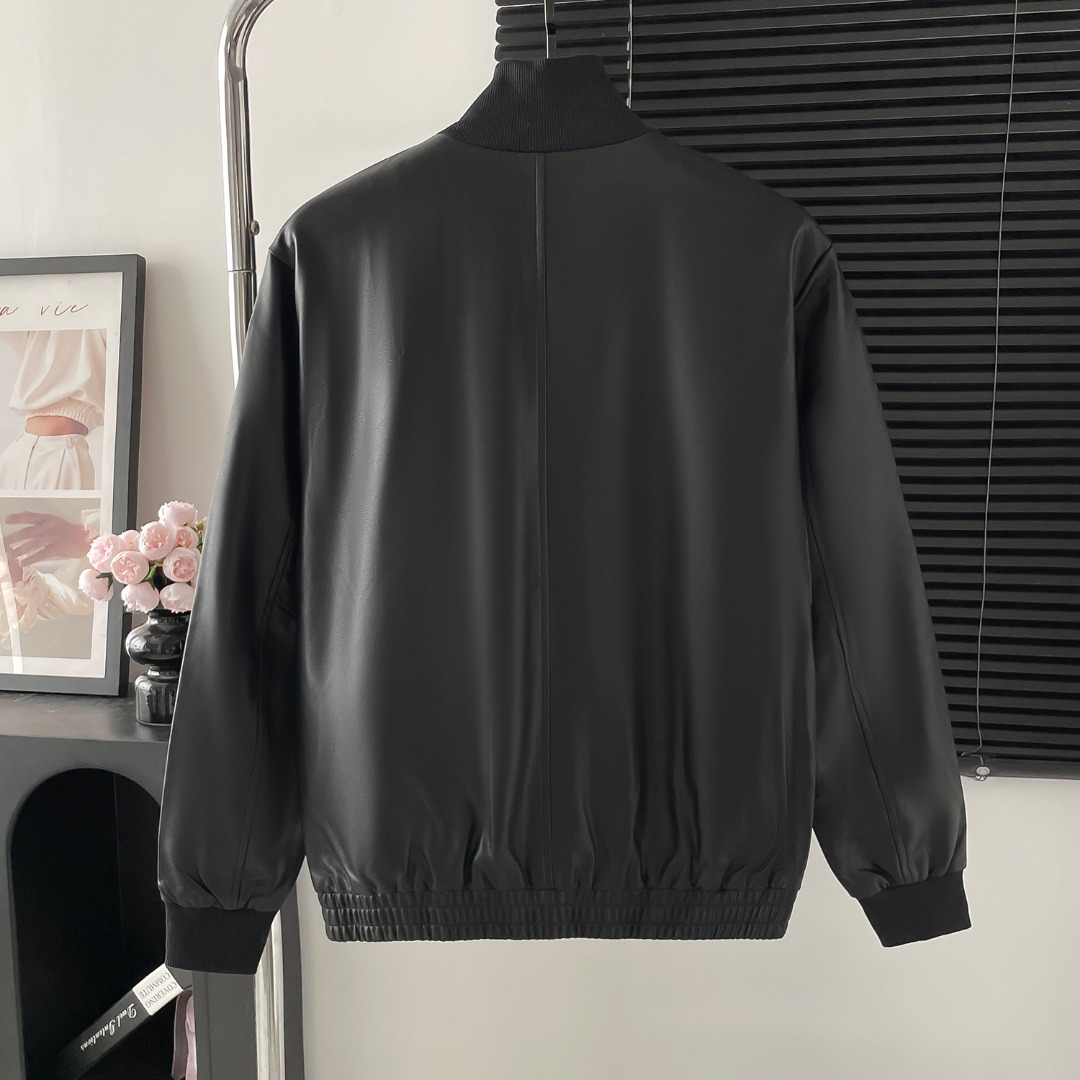 【LOEWE 公式旗艦店】ロエベ   ジャケット着 好評に付き再入荷！241224