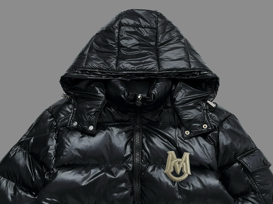 【MONCLER 公式旗艦店】モンクレール  ダウンジャケット好評に付き再入荷！ 241224