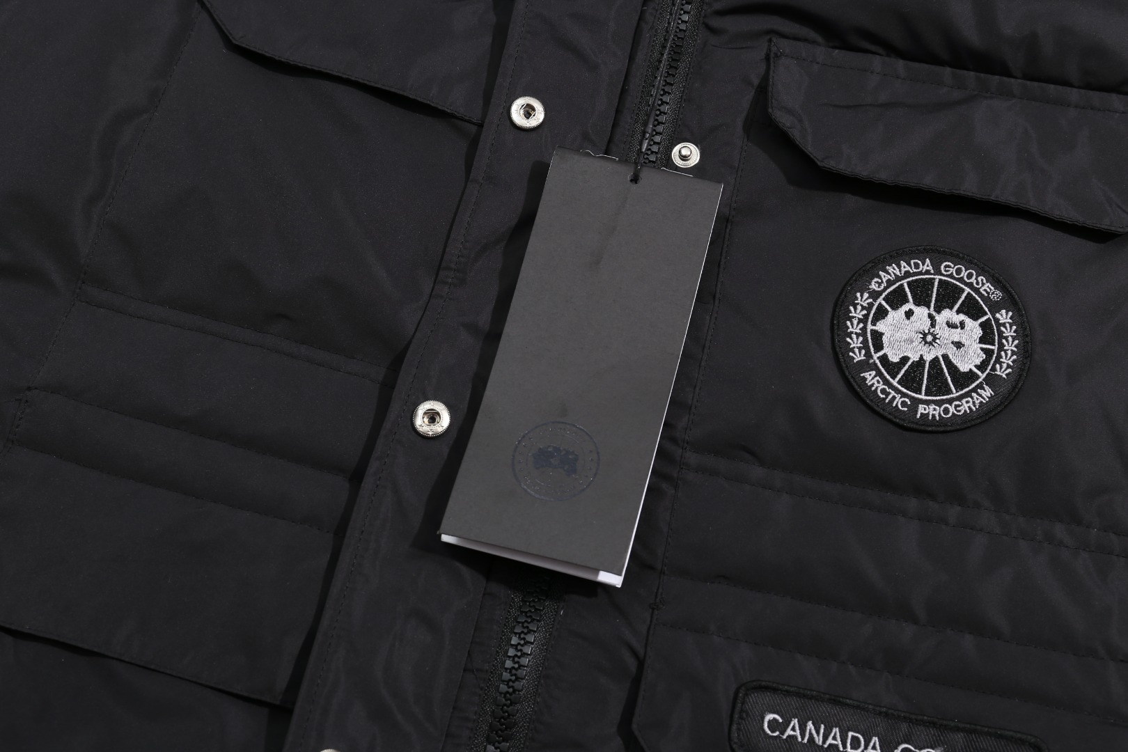【Canada Goose  公式旗艦店】 カナダグース  ダウンジャケット ご好評に付き再入荷！241227