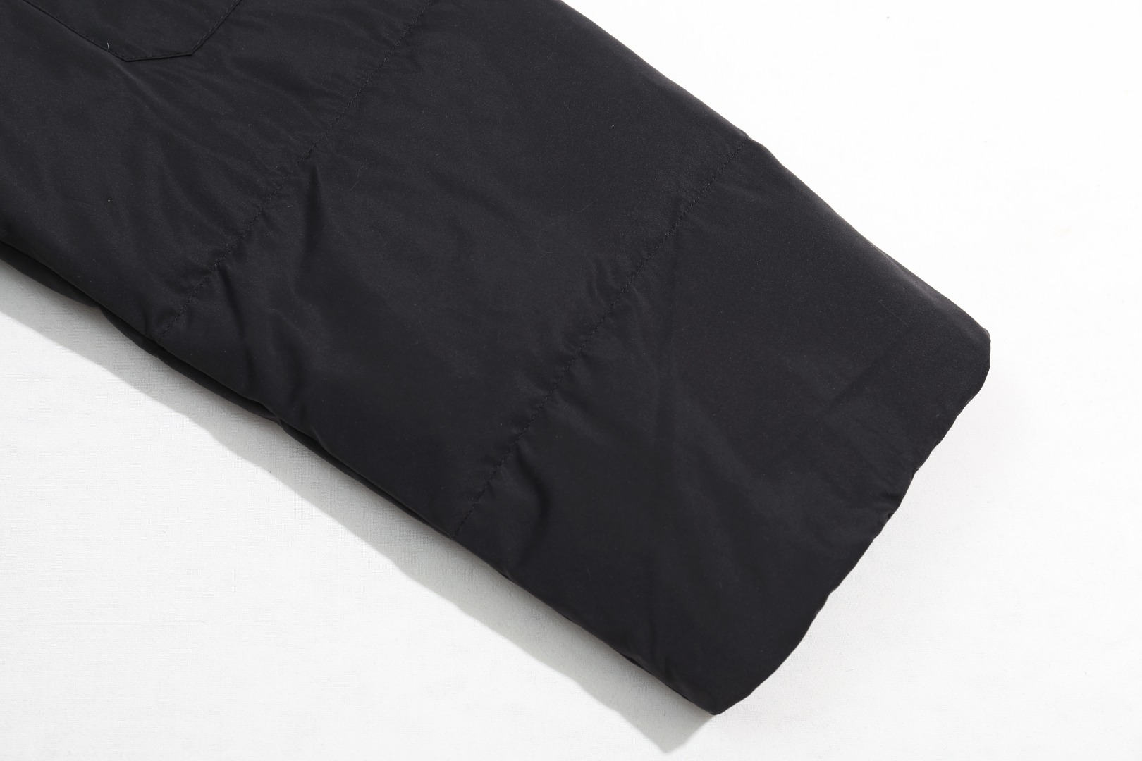 【Canada Goose  公式旗艦店】 カナダグース  ダウンジャケット ご好評に付き再入荷！241227