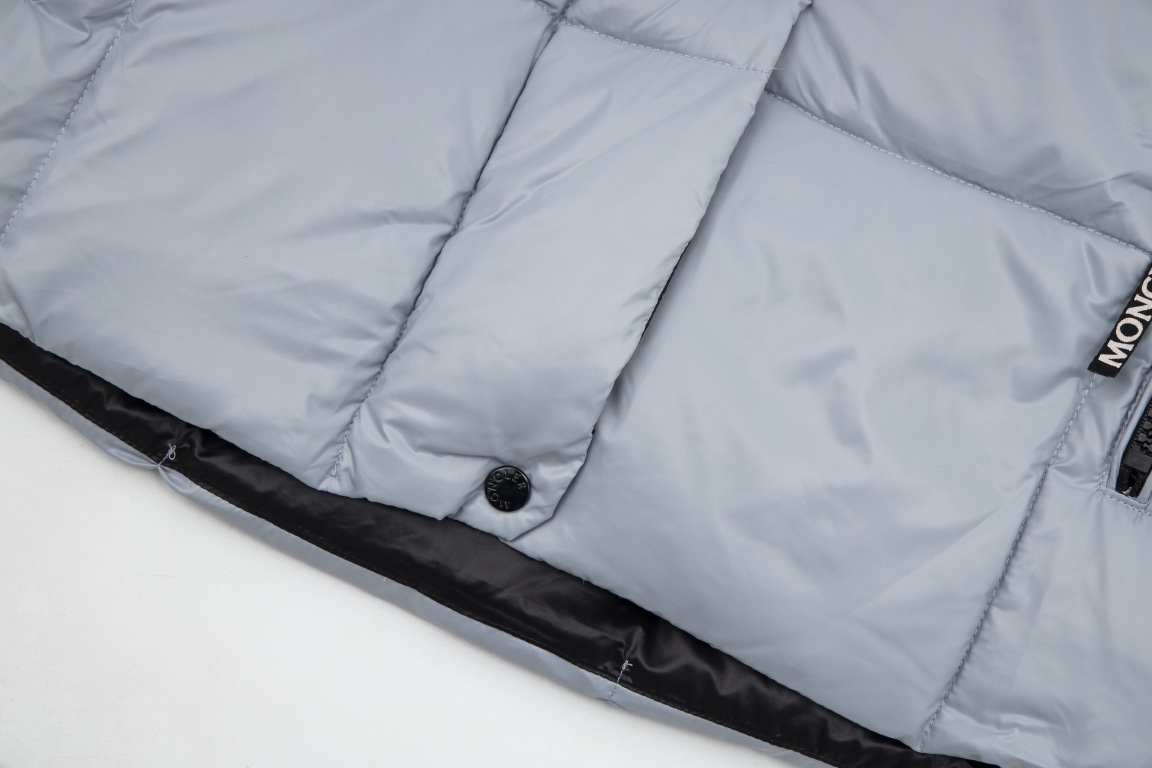 【MONCLER 公式旗艦店】モンクレール  ダウンジャケット好評に付き再入荷！ 241224