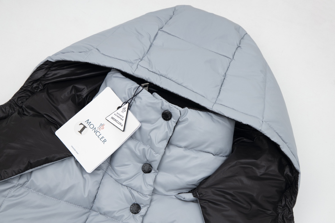 【MONCLER 公式旗艦店】モンクレール  ダウンジャケット好評に付き再入荷！ 241224