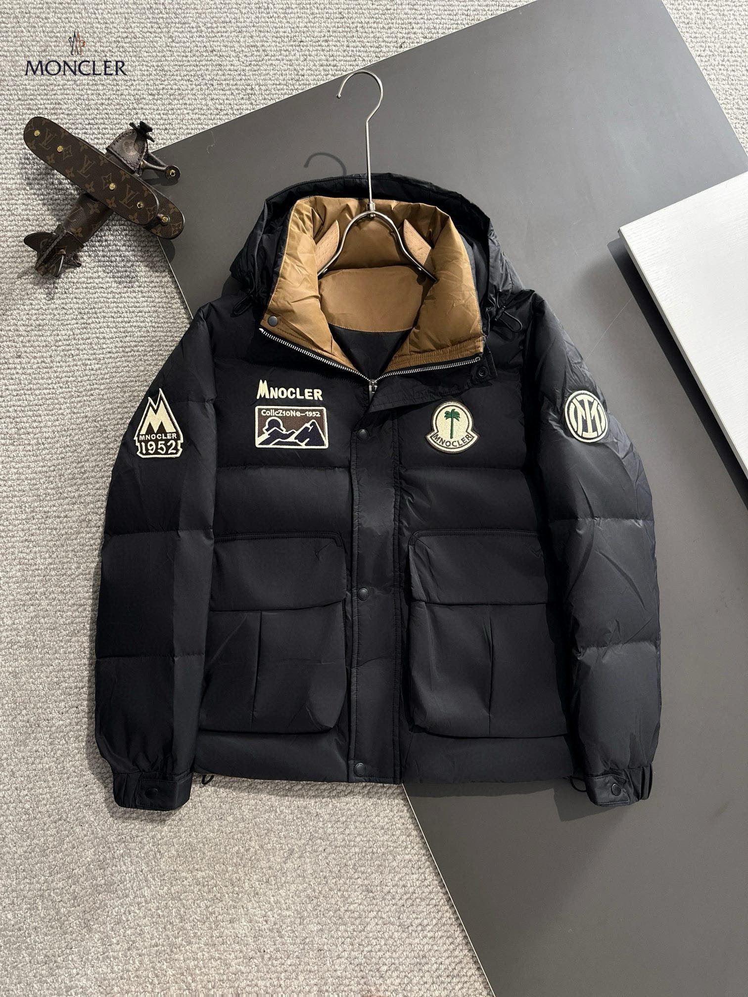【MONCLER 公式旗艦店】モンクレール  ダウンジャケット好評に付き再入荷！ 241224