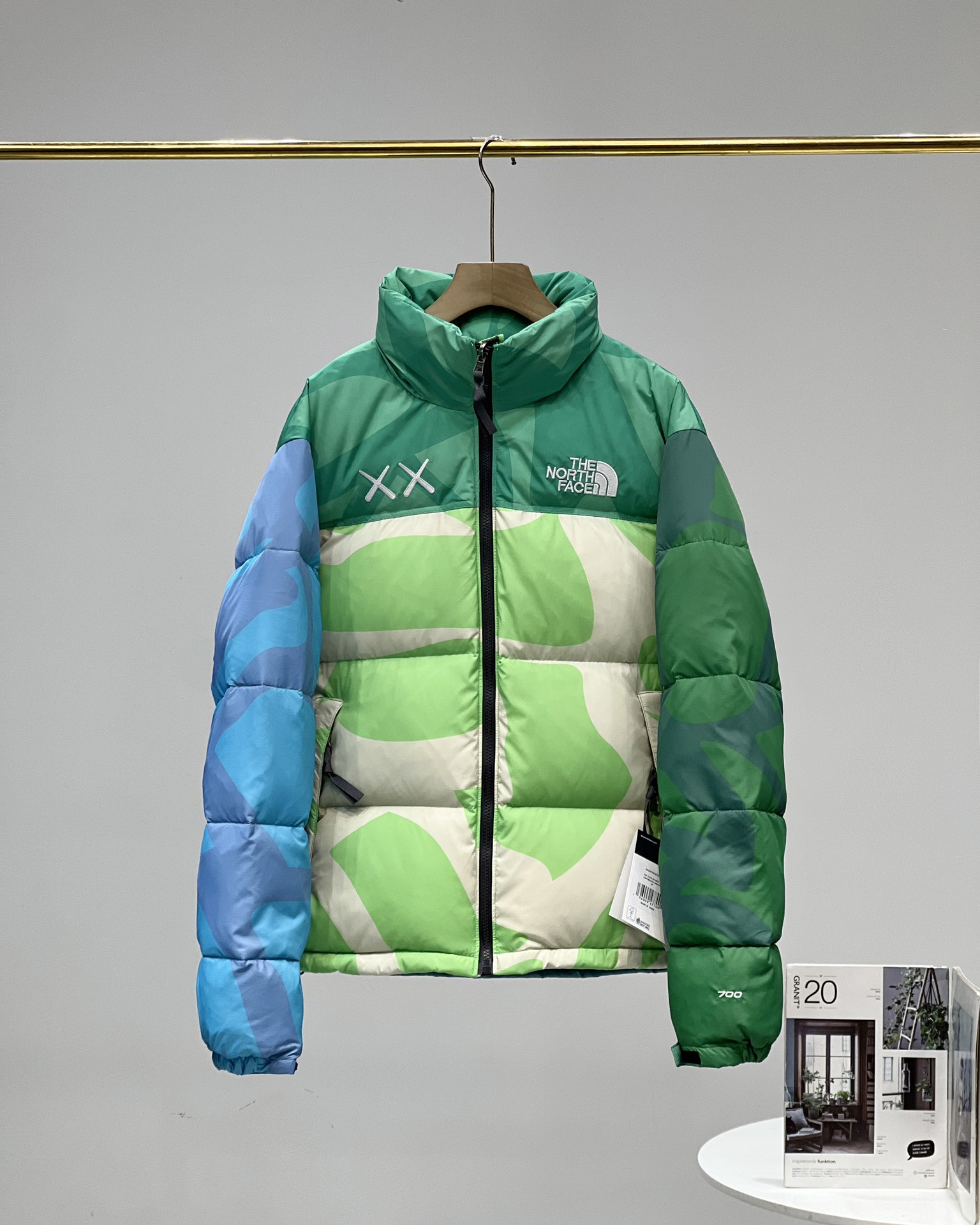 【The North Face 公式旗艦店】ザノースフェイス ダウンジャケット ご好評に付き再入荷！241225