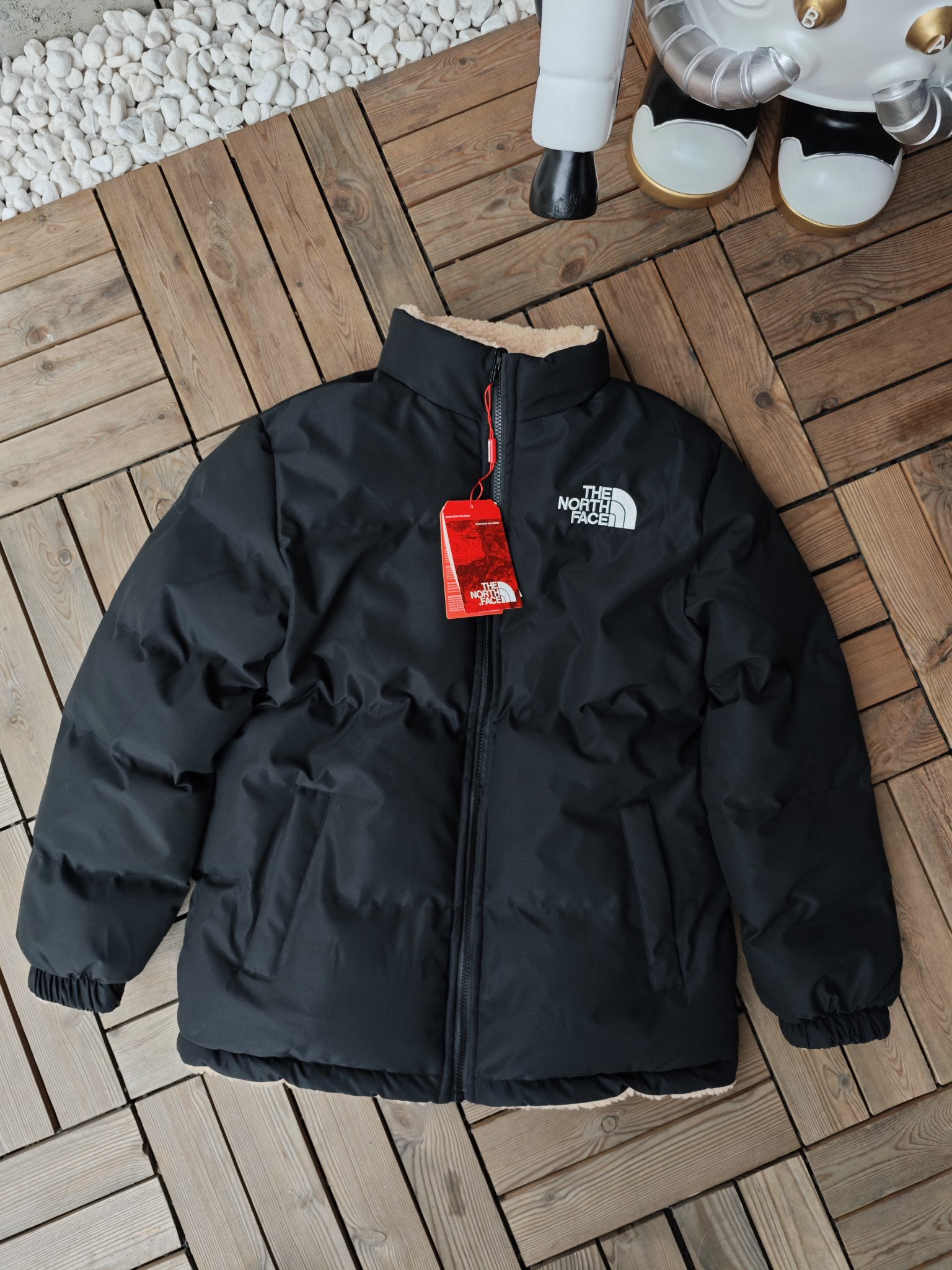 【The North Face 公式旗艦店】ザノースフェイス ダウンジャケット ご好評に付き再入荷！241225