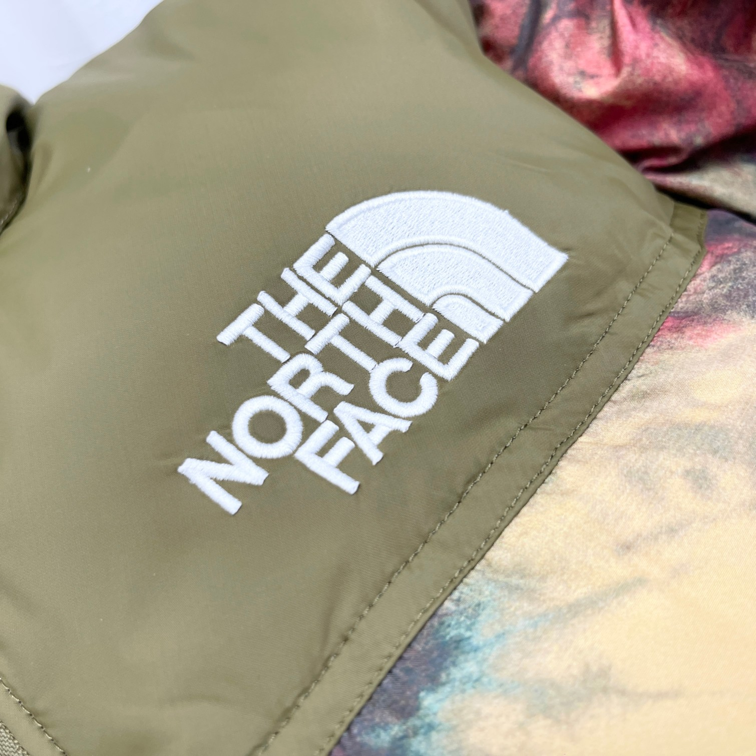 【The North Face 公式旗艦店】ザノースフェイス ダウンジャケット ご好評に付き再入荷！241225