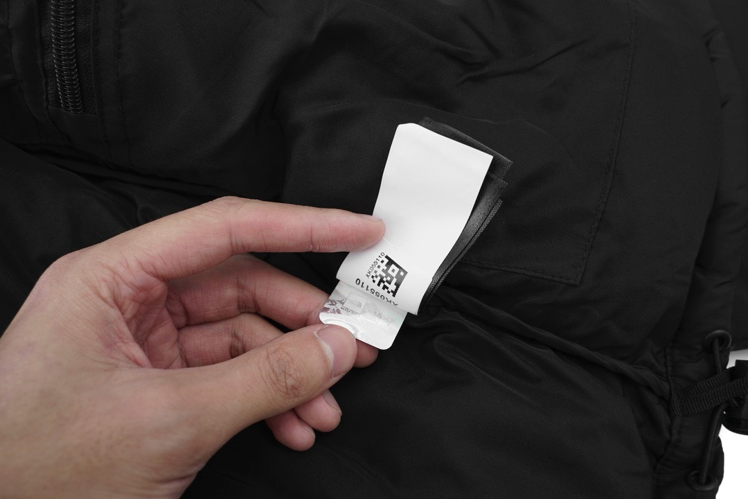 【The North Face 公式旗艦店】ザノースフェイス ダウンジャケット ご好評に付き再入荷！241225