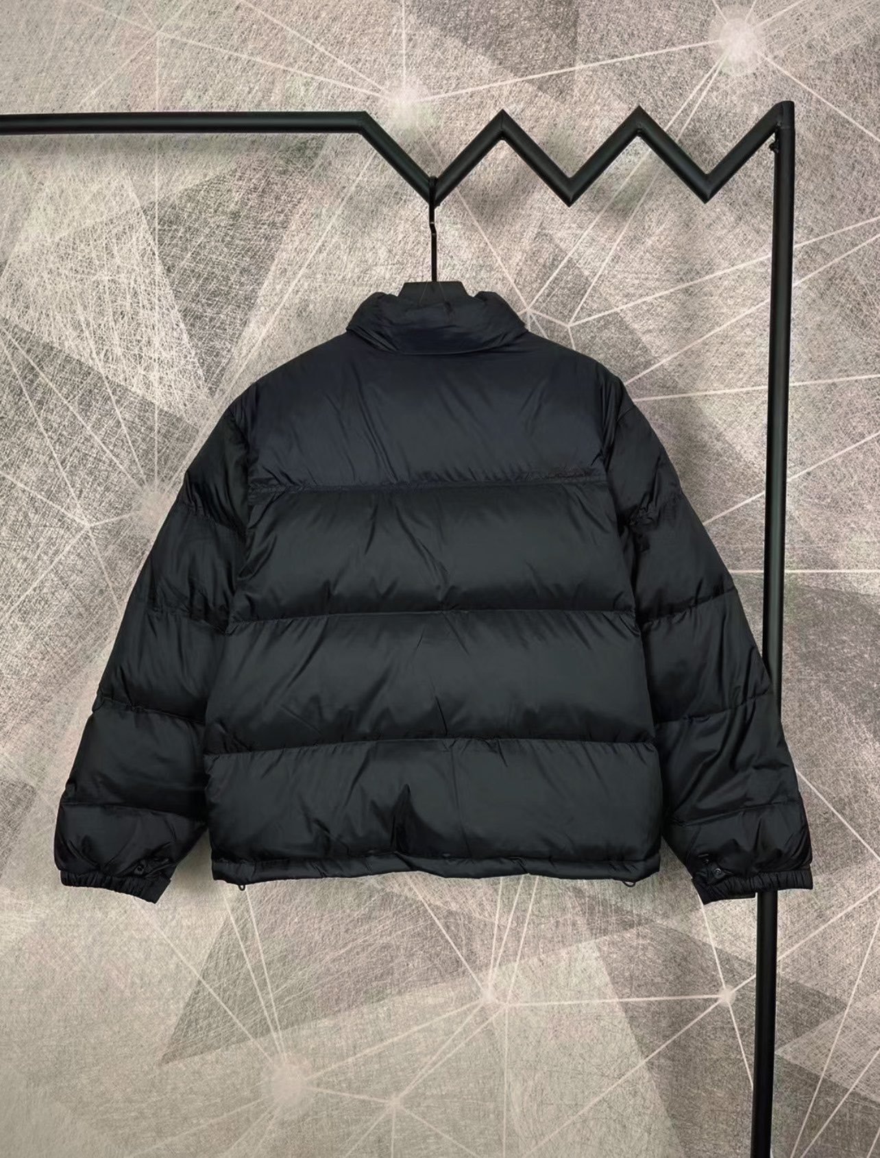 【NIKE  公式旗艦店】ナイキ ダウンジャケット ご好評に付き再入荷！ 241225