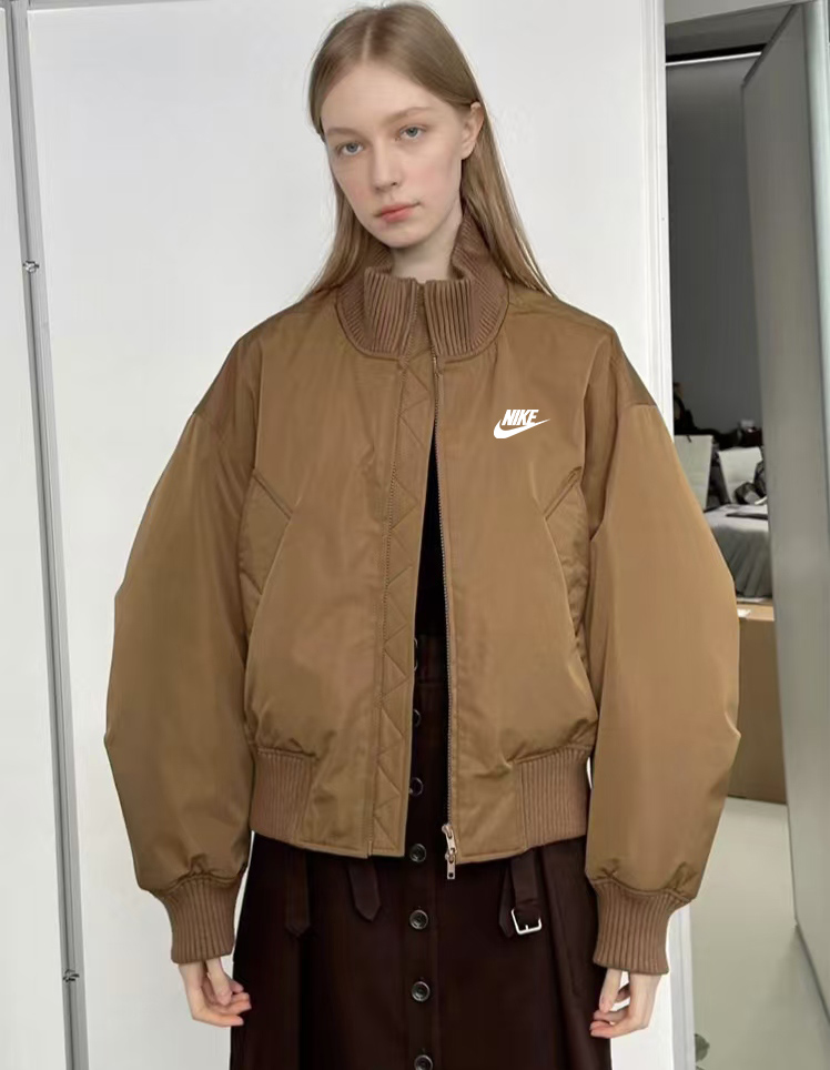 【NIKE  公式旗艦店】ナイキ ダウンジャケット ご好評に付き再入荷！ 241225