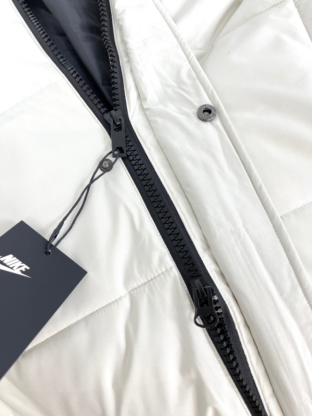 【NIKE  公式旗艦店】ナイキ ダウンジャケット ご好評に付き再入荷！ 241225