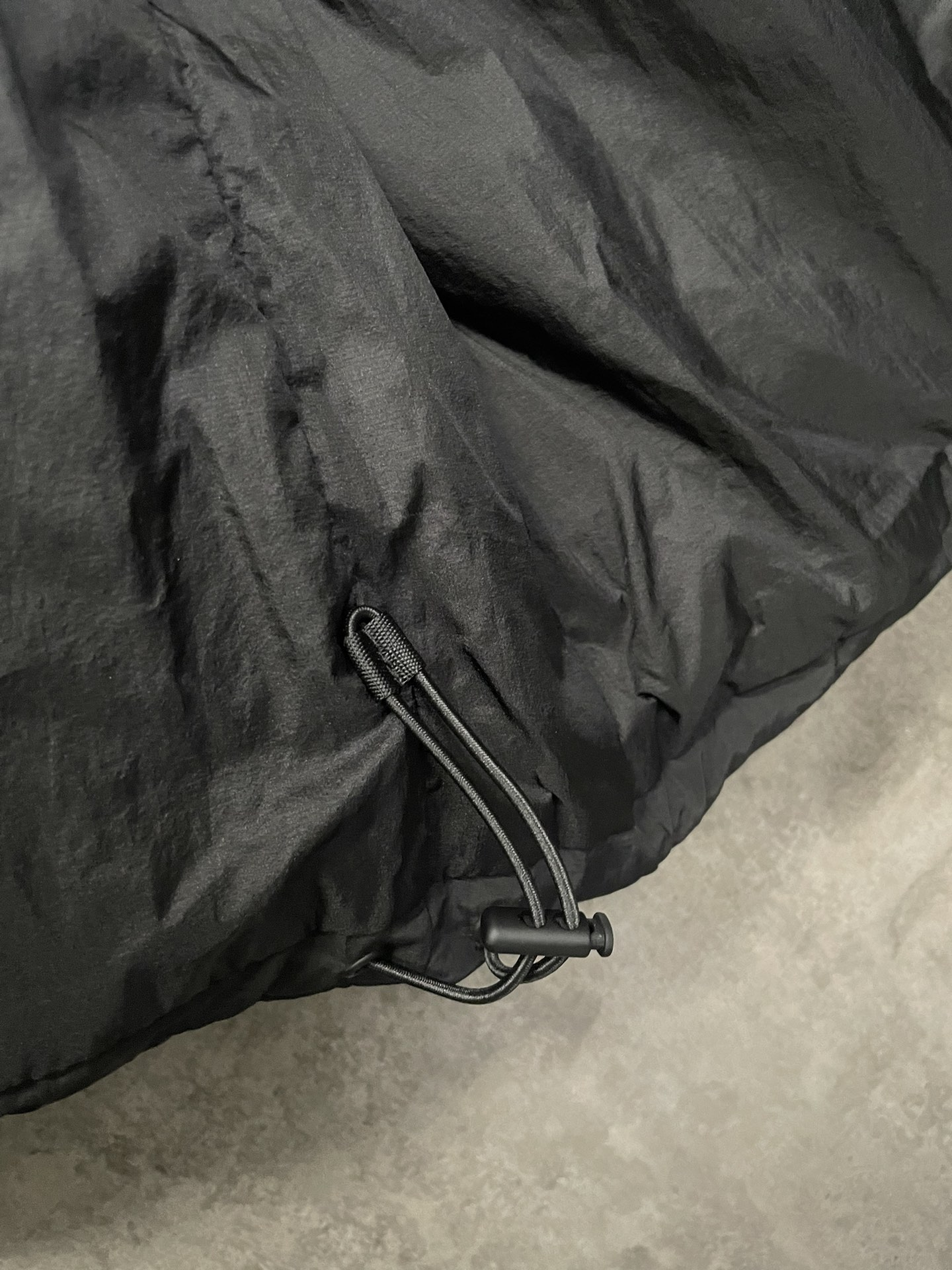 【BURBERRY  公式旗艦店】バーバリー  ダウンジャケット ご好評に付き再入荷！241226