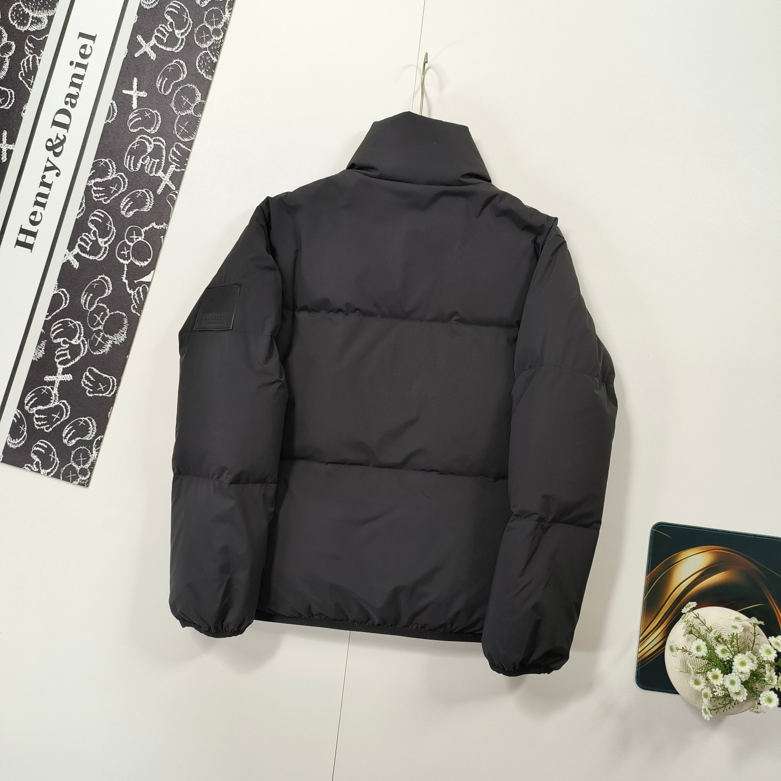 【BURBERRY  公式旗艦店】バーバリー  ダウンジャケット ご好評に付き再入荷！241226