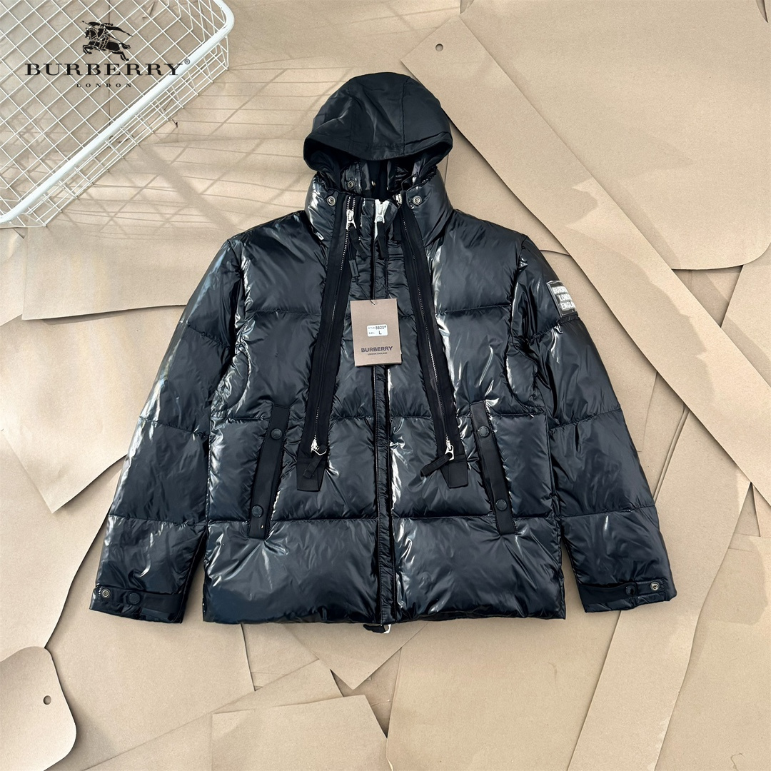 【BURBERRY  公式旗艦店】バーバリー  ダウンジャケット ご好評に付き再入荷！241226