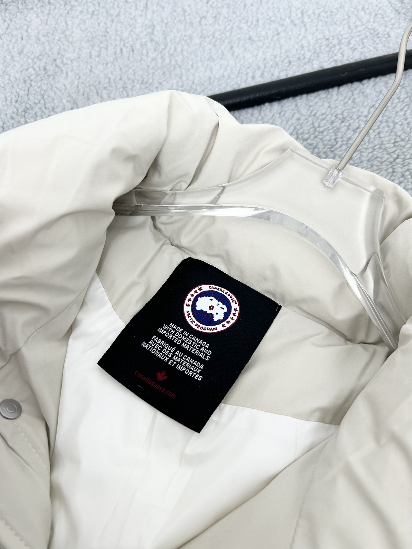【Canada Goose  公式旗艦店】 カナダグース  ダウンジャケット ご好評に付き再入荷！241227