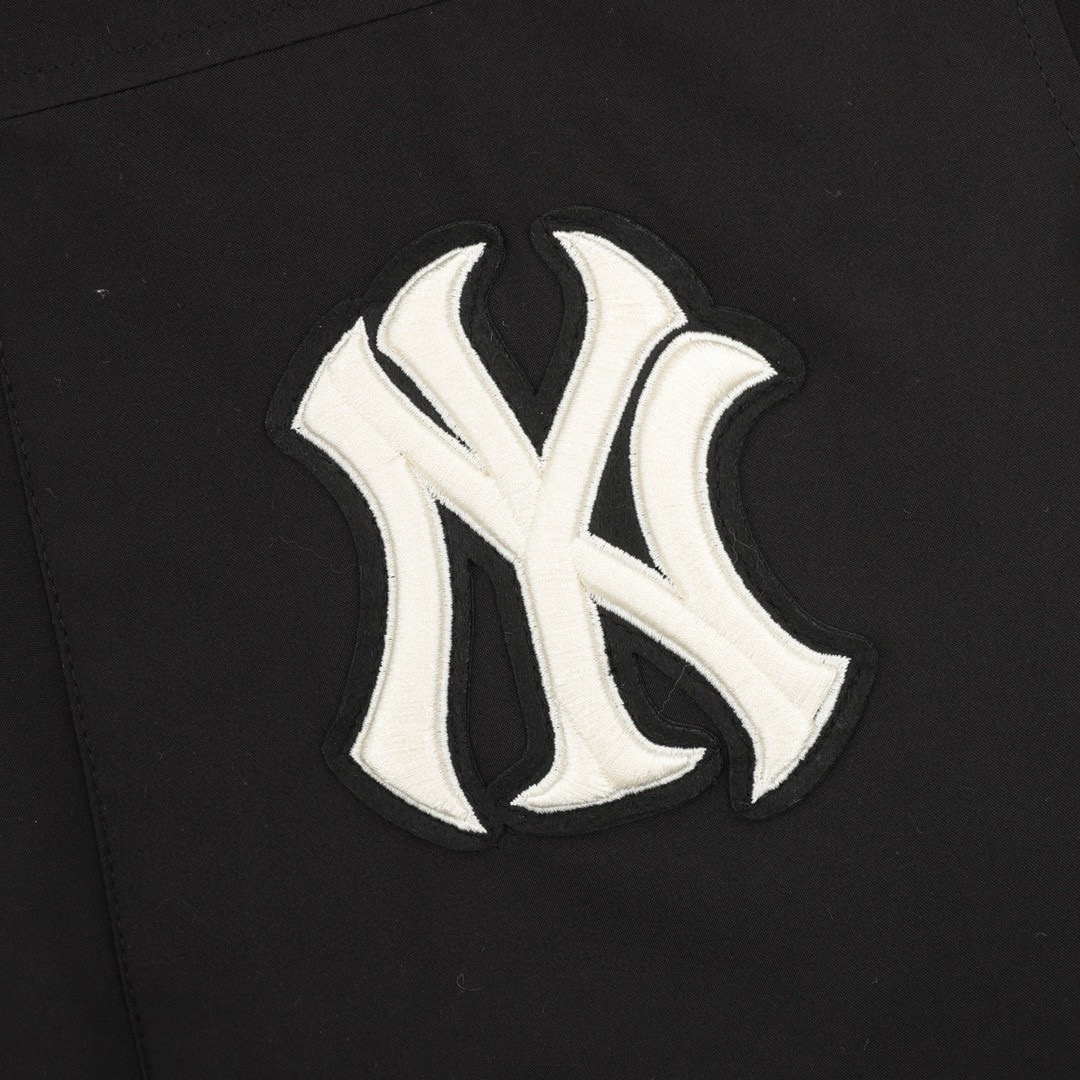 【MLB  公式旗艦店】ヤンキース  ダウンジャケット好評に付き再入荷！241227