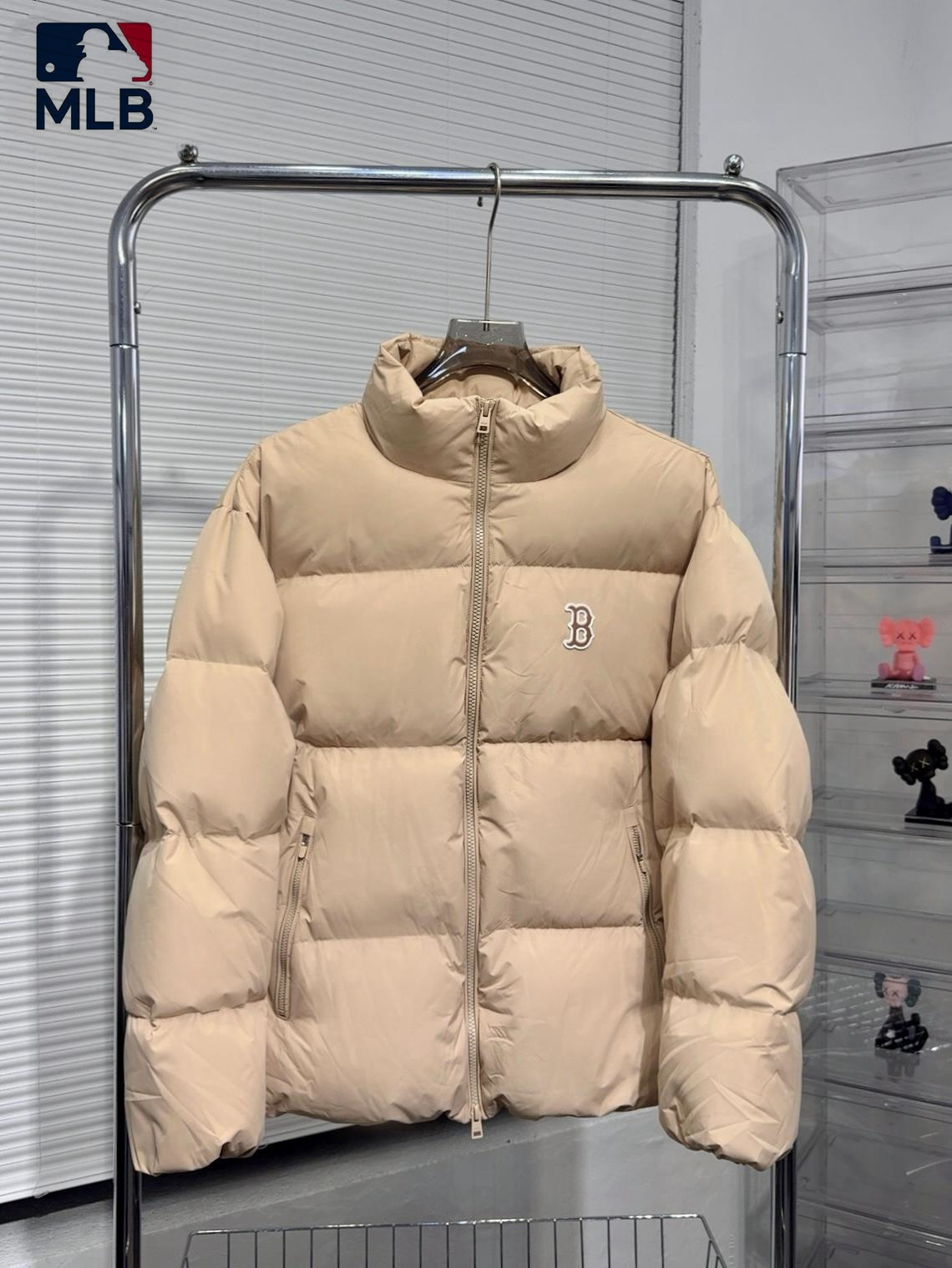 【MLB  公式旗艦店】ヤンキース  ダウンジャケット好評に付き再入荷！241227