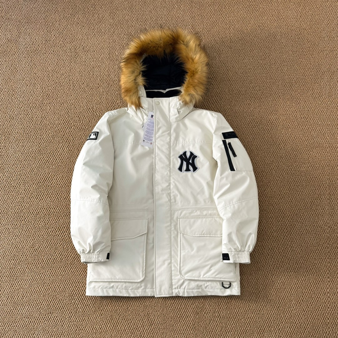 【MLB  公式旗艦店】ヤンキース  ダウンジャケット好評に付き再入荷！241227