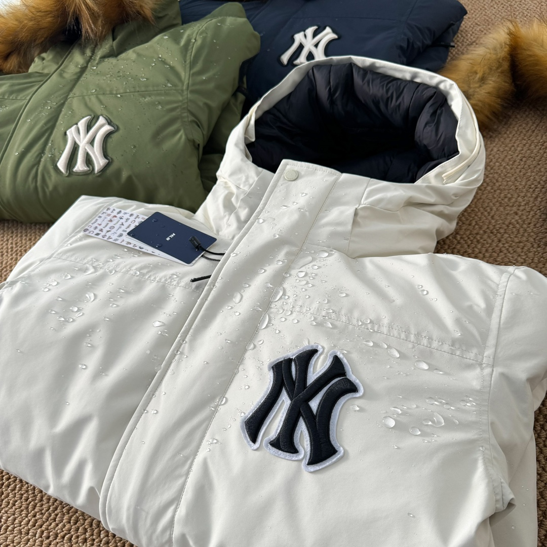 【MLB  公式旗艦店】ヤンキース  ダウンジャケット好評に付き再入荷！241227
