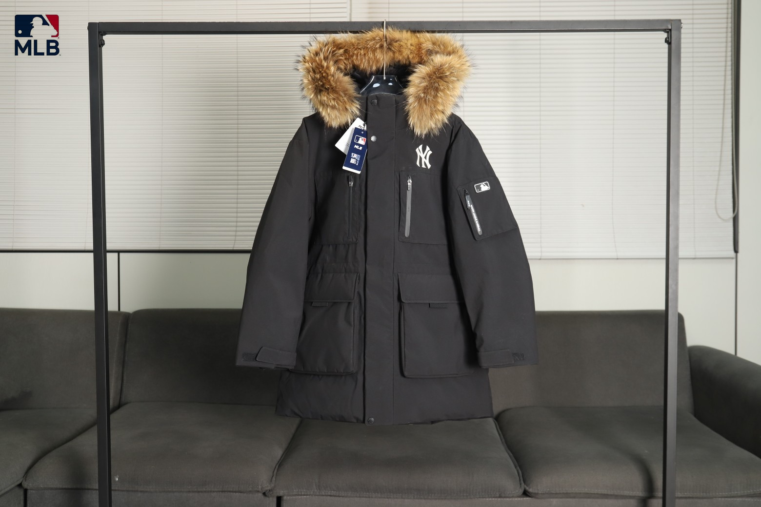 【MLB  公式旗艦店】ヤンキース  ダウンジャケット好評に付き再入荷！241227