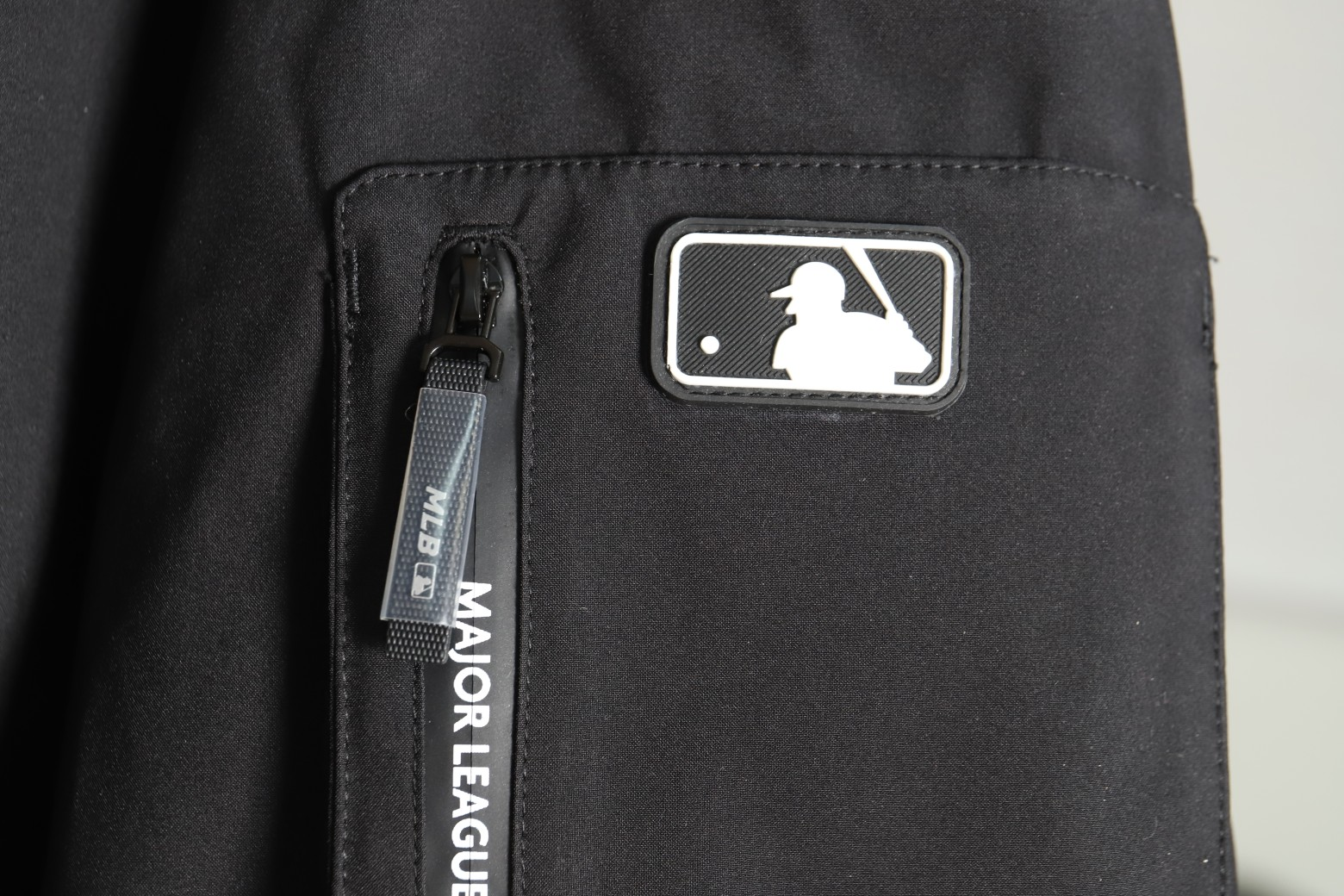 【MLB  公式旗艦店】ヤンキース  ダウンジャケット好評に付き再入荷！241227