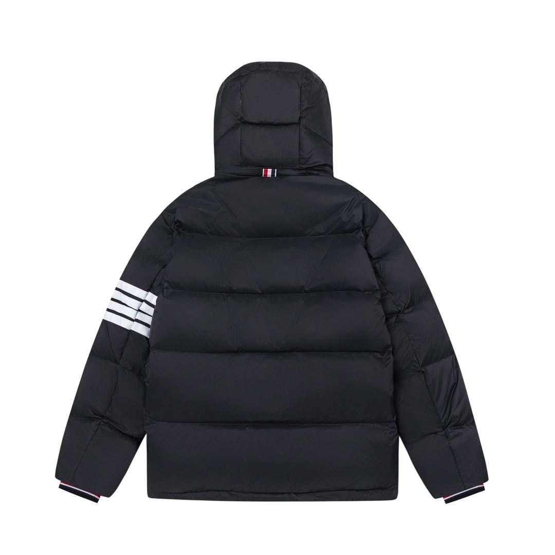 【ThomBrowne  公式旗艦店】 ダウンジャケット ご好評に付き再入荷！241228