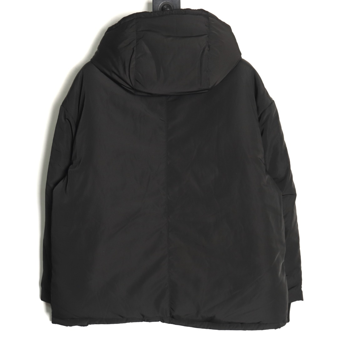 【Miumiu  公式旗艦店】ミュウミュウ ダウンジャケット ご好評に付き再入荷！241206