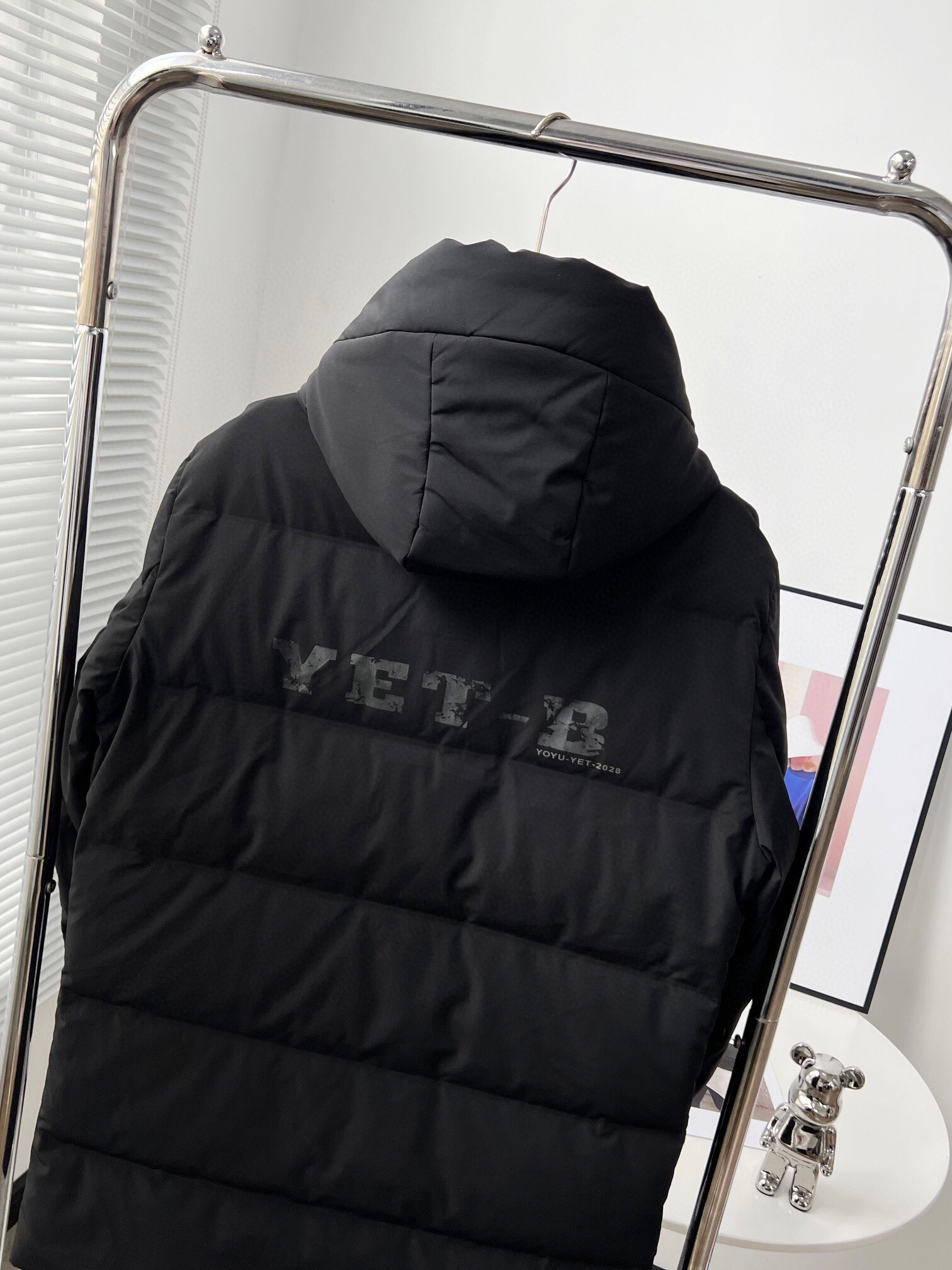 【ARCTERYX   公式旗艦店】 アークテリクス   ダウンジャケット  ご好評に付き再入荷！  241228