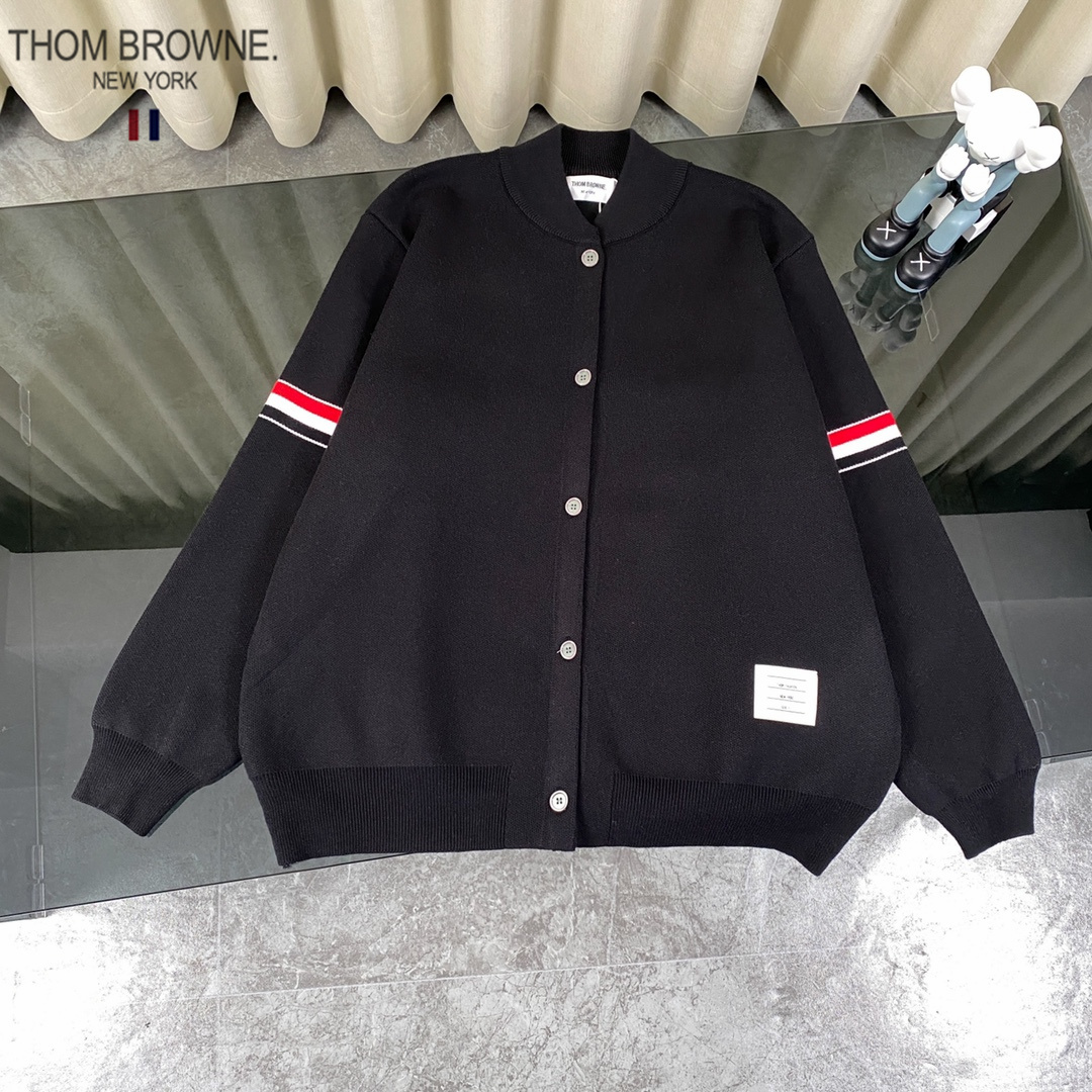 【ThomBrowne   公式旗艦店】トムブラウン  セーター   ご好評に付き再入荷！241230