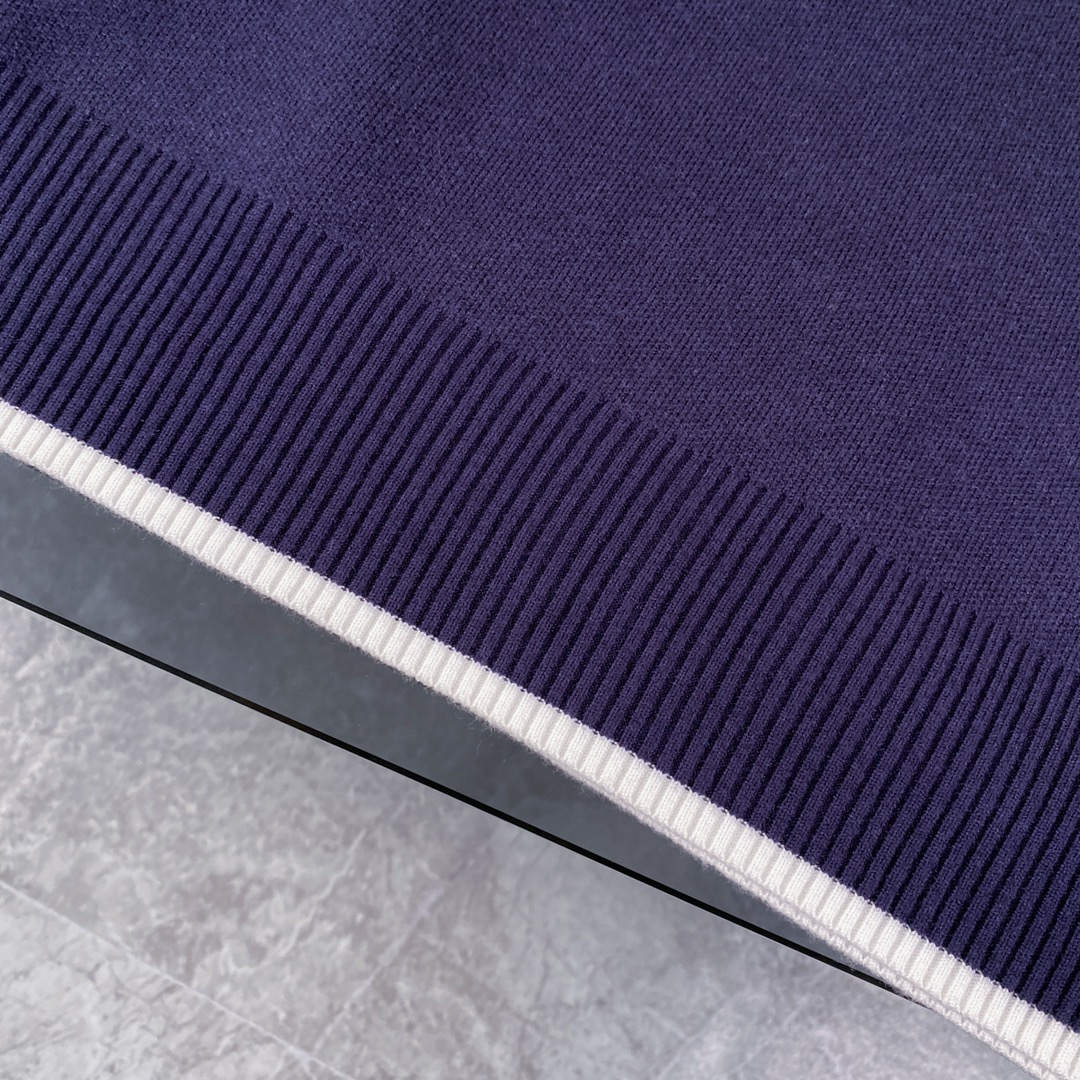 【ThomBrowne   公式旗艦店】トムブラウン セーター   ご好評に付き再入荷！241230