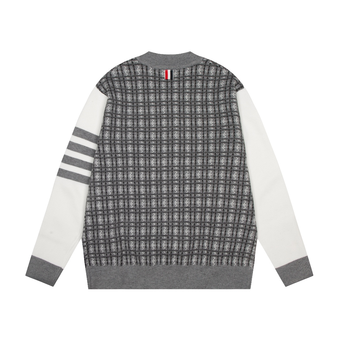 【ThomBrowne  公式旗艦店】トムブラウン  セーター  ご好評に付き再入荷！241228