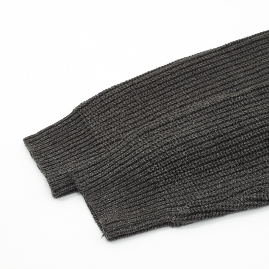 【BURBERRY 公式旗艦店】バーバリー  セーター好評に付き再入荷！241231