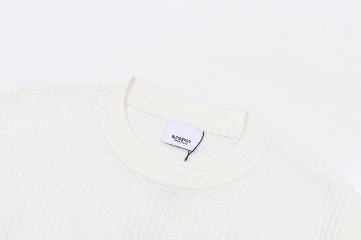 【BURBERRY 公式旗艦店】バーバリー  セーター好評に付き再入荷！241231
