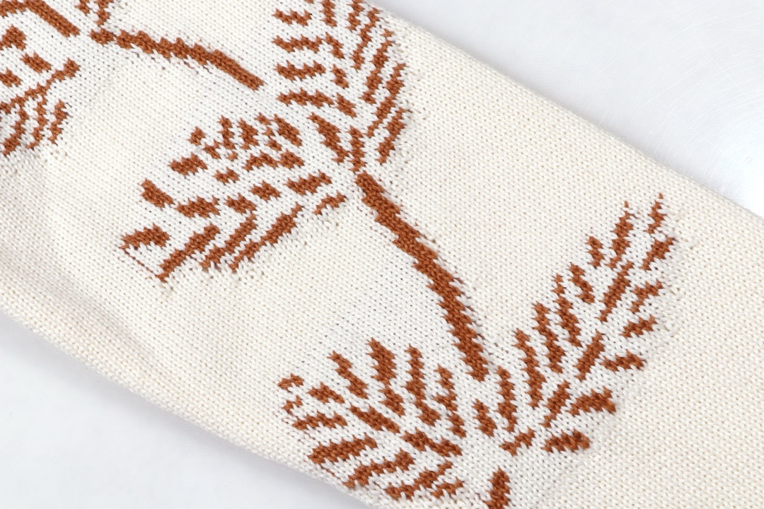 【BURBERRY 公式旗艦店】バーバリー セーター好評に付き再入荷！241231