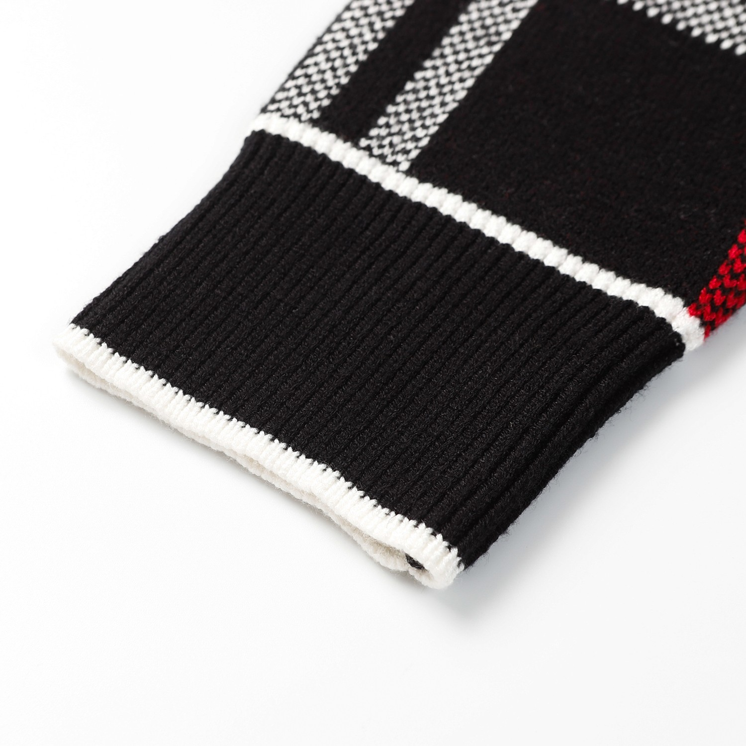 【BURBERRY 公式旗艦店】バーバリー  セーター好評に付き再入荷！241231