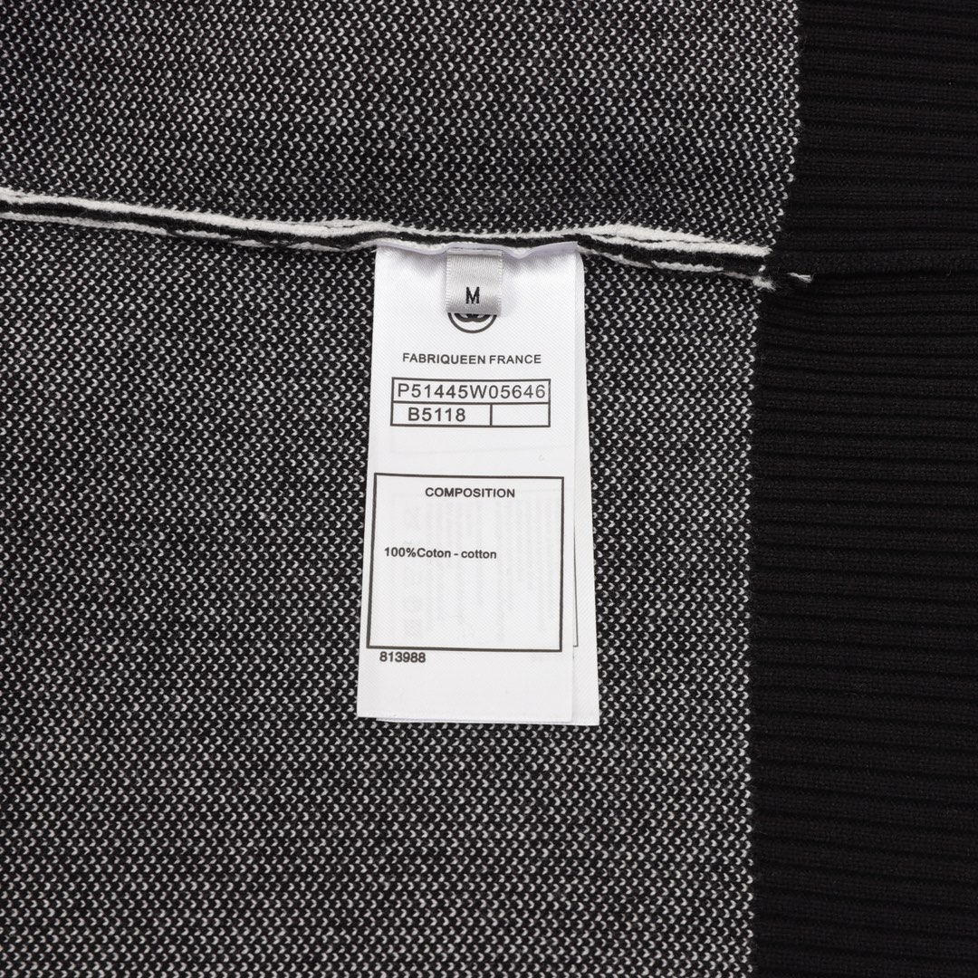 【CHANEL  公式旗艦店】シャネル  セーター好評に付き再入荷！ 241231