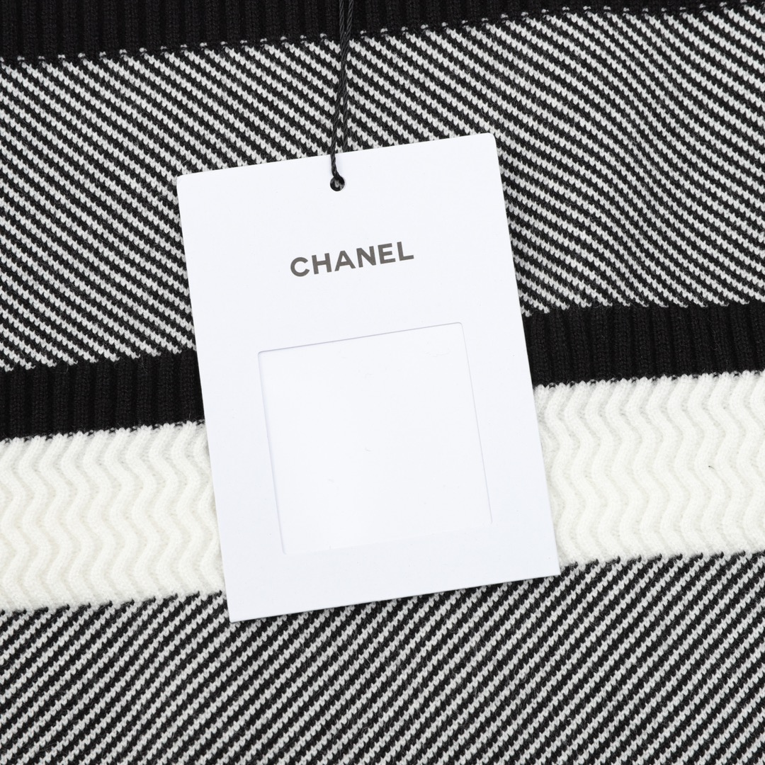 【CHANEL  公式旗艦店】シャネル  セーター好評に付き再入荷！ 241231