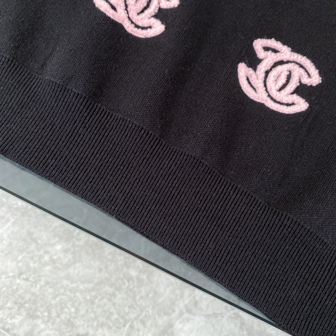 【CHANEL  公式旗艦店】シャネル  セーター好評に付き再入荷！ 241231