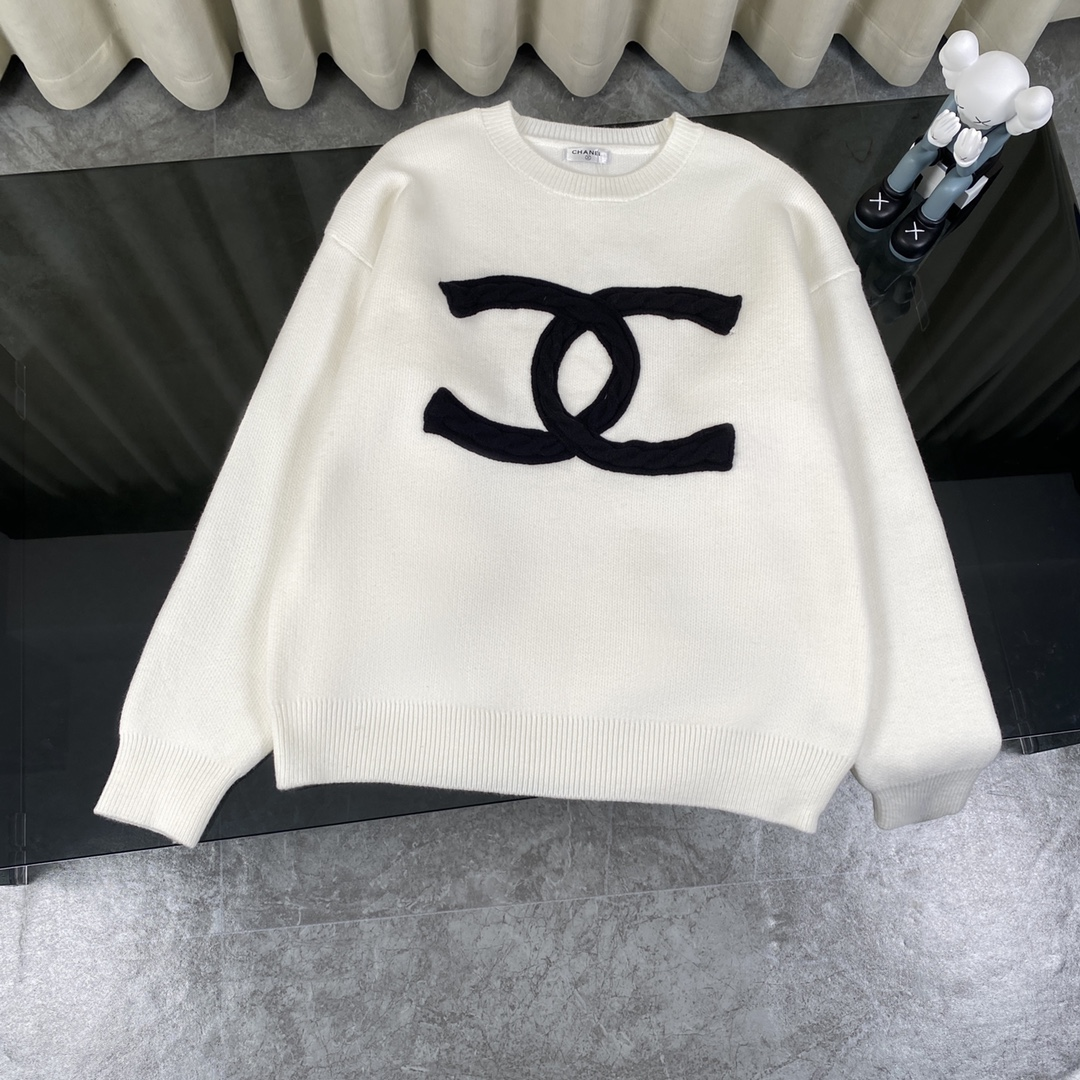 【CHANEL  公式旗艦店】シャネル  セーター好評に付き再入荷！ 241231