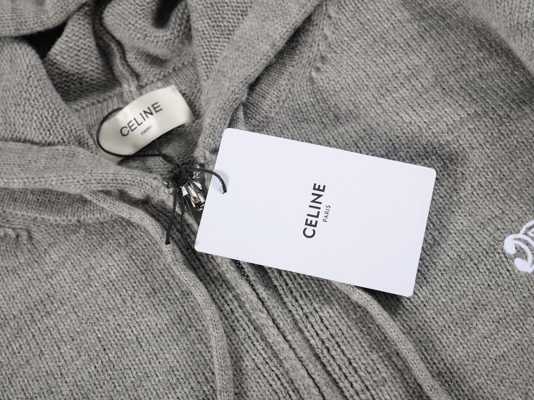 【CELINE  公式旗艦店】セリーヌ  セーター好評に付き再入荷！241231