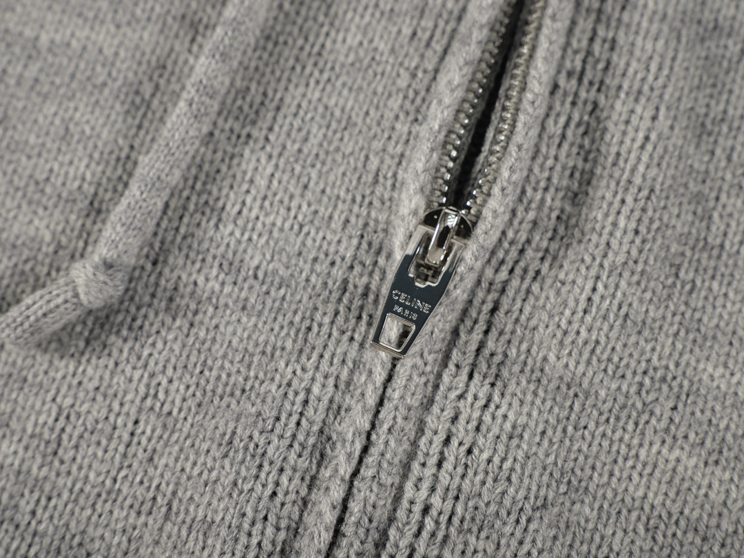 【CELINE  公式旗艦店】セリーヌ  セーター好評に付き再入荷！241231