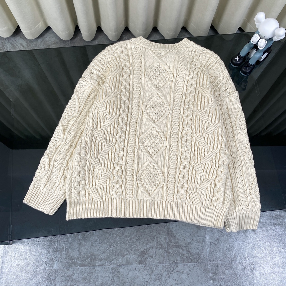 【CELINE 公式旗艦店】セリーヌ  セーター好評に付き再入荷！241231