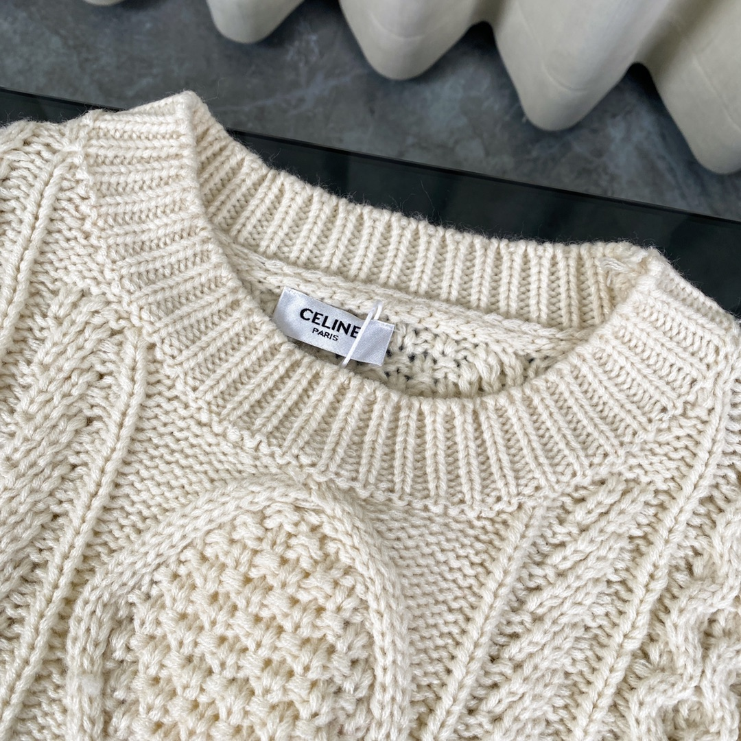 【CELINE 公式旗艦店】セリーヌ  セーター好評に付き再入荷！241231