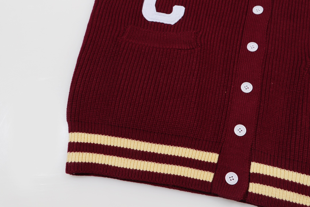 【CELINE  公式旗艦店】セリーヌ セーター好評に付き再入荷！241231