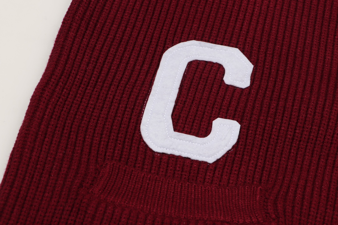 【CELINE  公式旗艦店】セリーヌ セーター好評に付き再入荷！241231